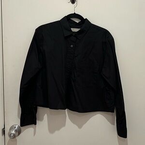Everlane Silky Cotton Way-Short Shirt, black, size medium